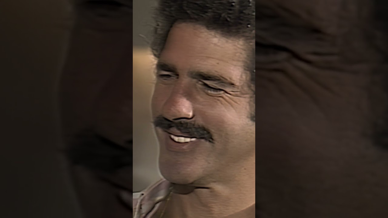 Cuando te tienen embobado de amor 😍💘 #TúONadie #LucíaMendez #AndrésGarcía #tlnovelas #shorts