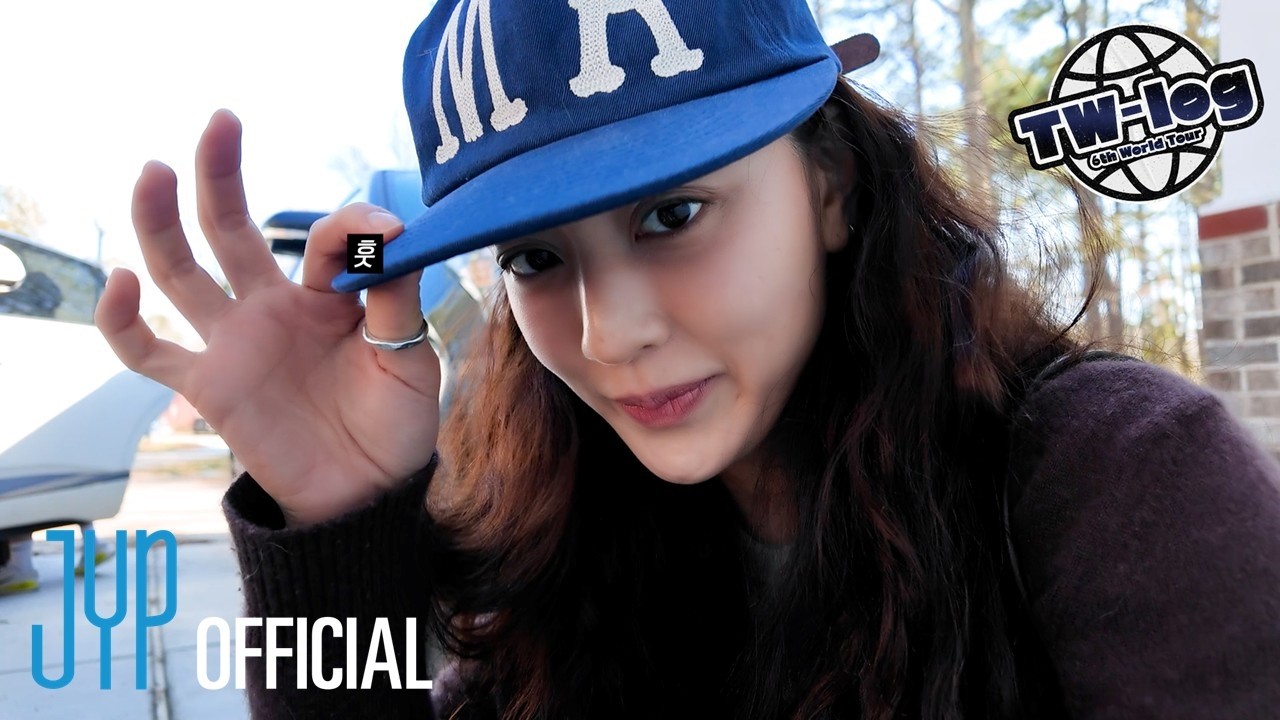 TW-LOG @ 6th World Tour ‘This Is For’ Ep. JIHYO 🎤