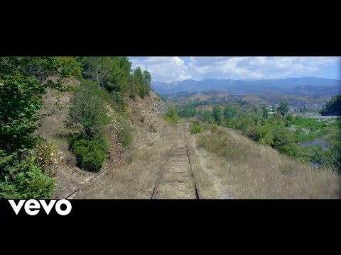 Elvana Gjata - Lejla ft. Capital T & 2PO2