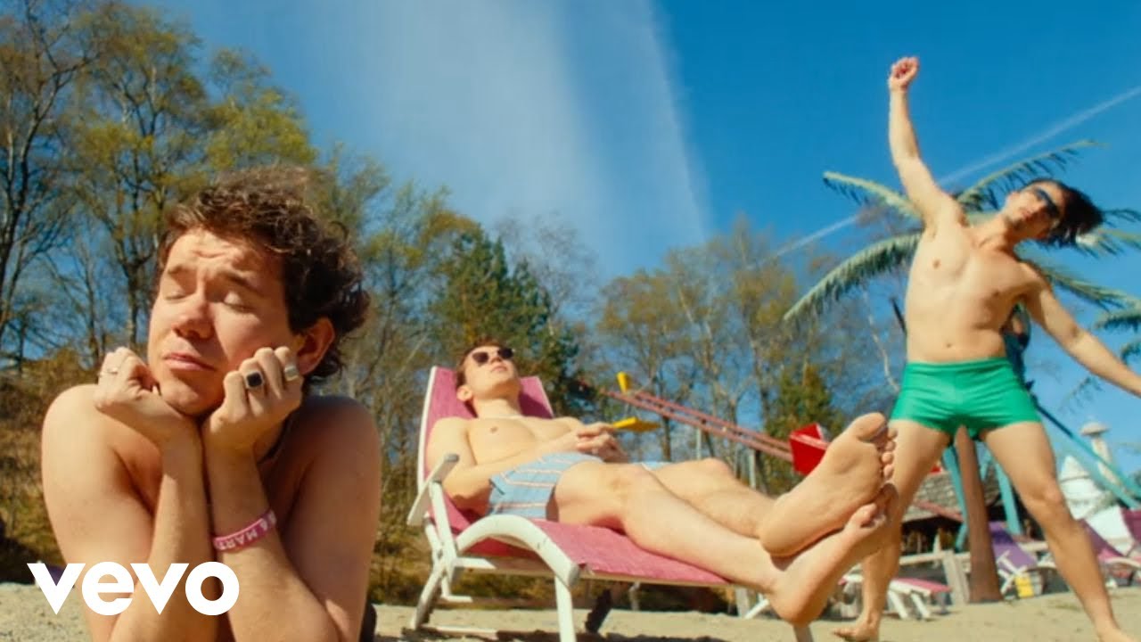 Marcus & Martinus ft. bbno$ - We Are Not The Same