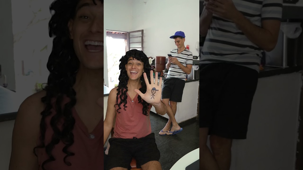 ESSE É O JUNINHO