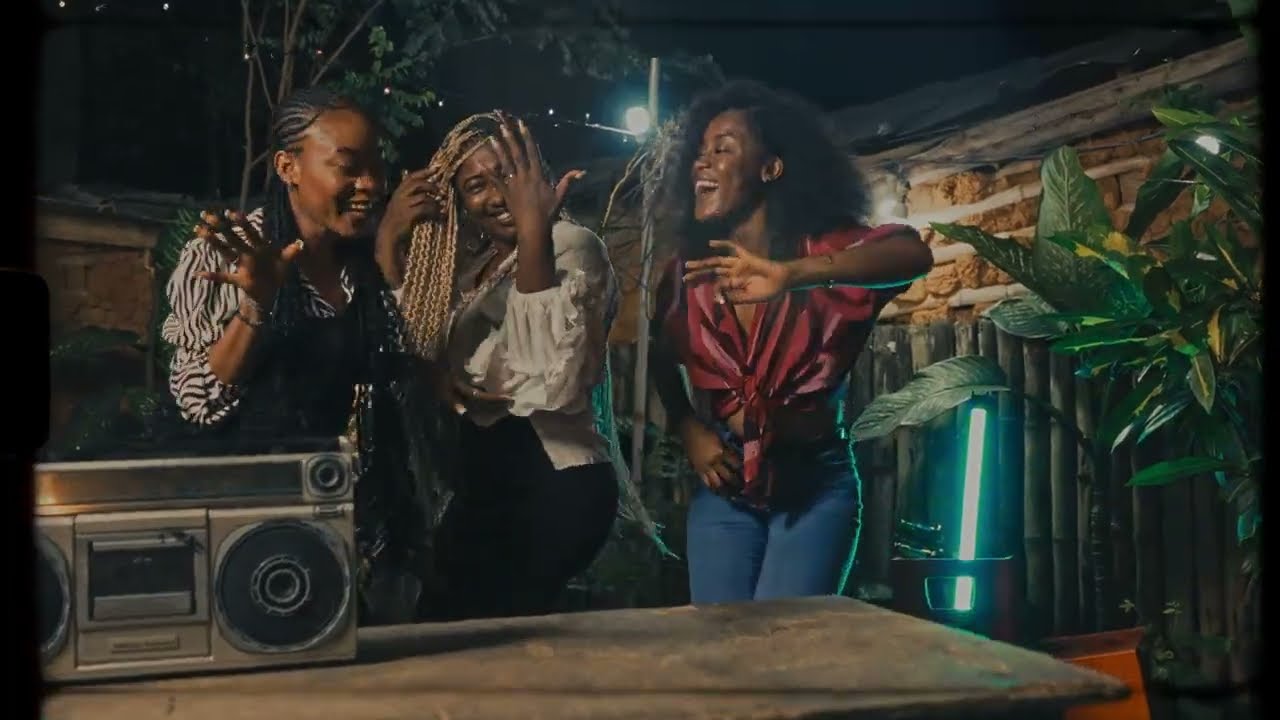 MAKO LE KING - Je ne suis plus célibataire 🎶 | Clip officiel