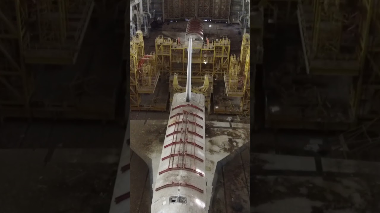 Exploring Abandoned Russian Buran Shuttles 🚀