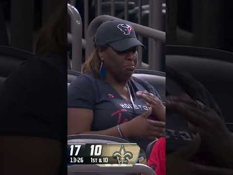 Will Anderson Jr.'s mom broke it down in the stands 😂