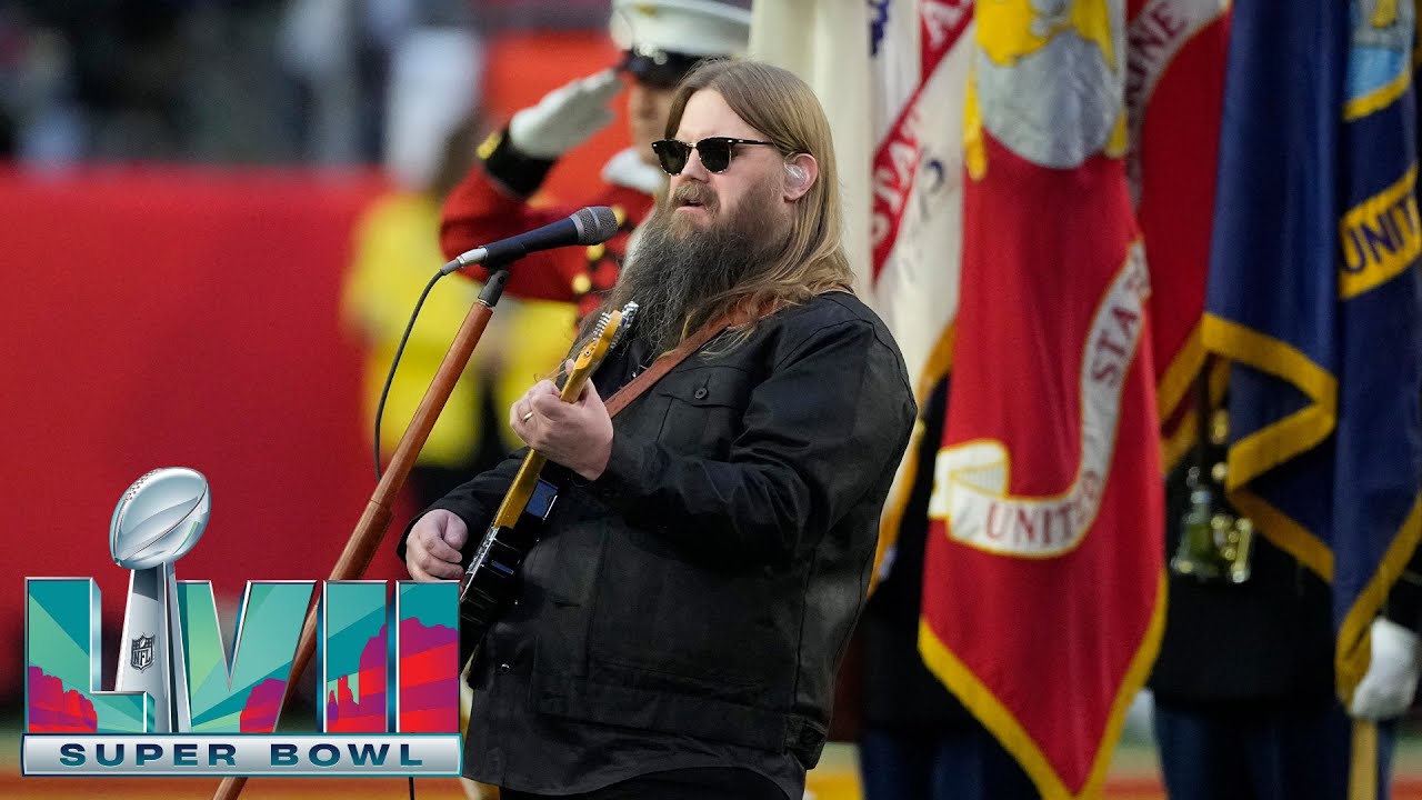 Chris Stapleton Performs National Anthem at Super Bowl LVII 🎤