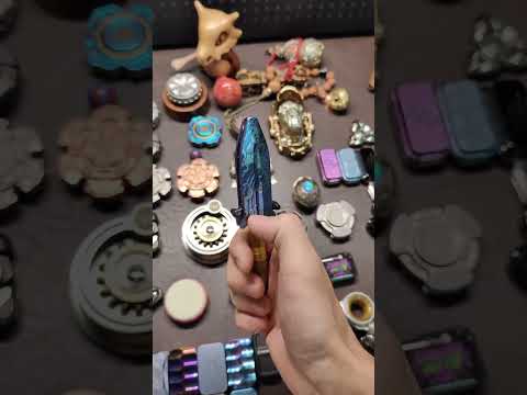 My EDC essentials for calming anxiety—what's in your bag? #fidgetspinner #edc #metal #top #jzedc