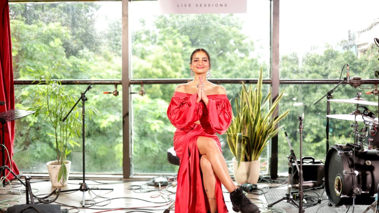 Rashmeet Kaur's Debut Album 'KAURA' Out Now 🎶