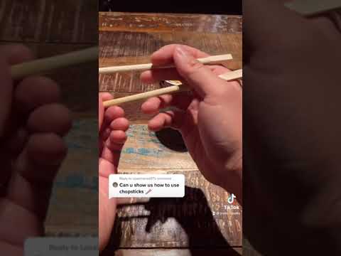 Chopsticks 101: My Easy Holding Technique 🥢