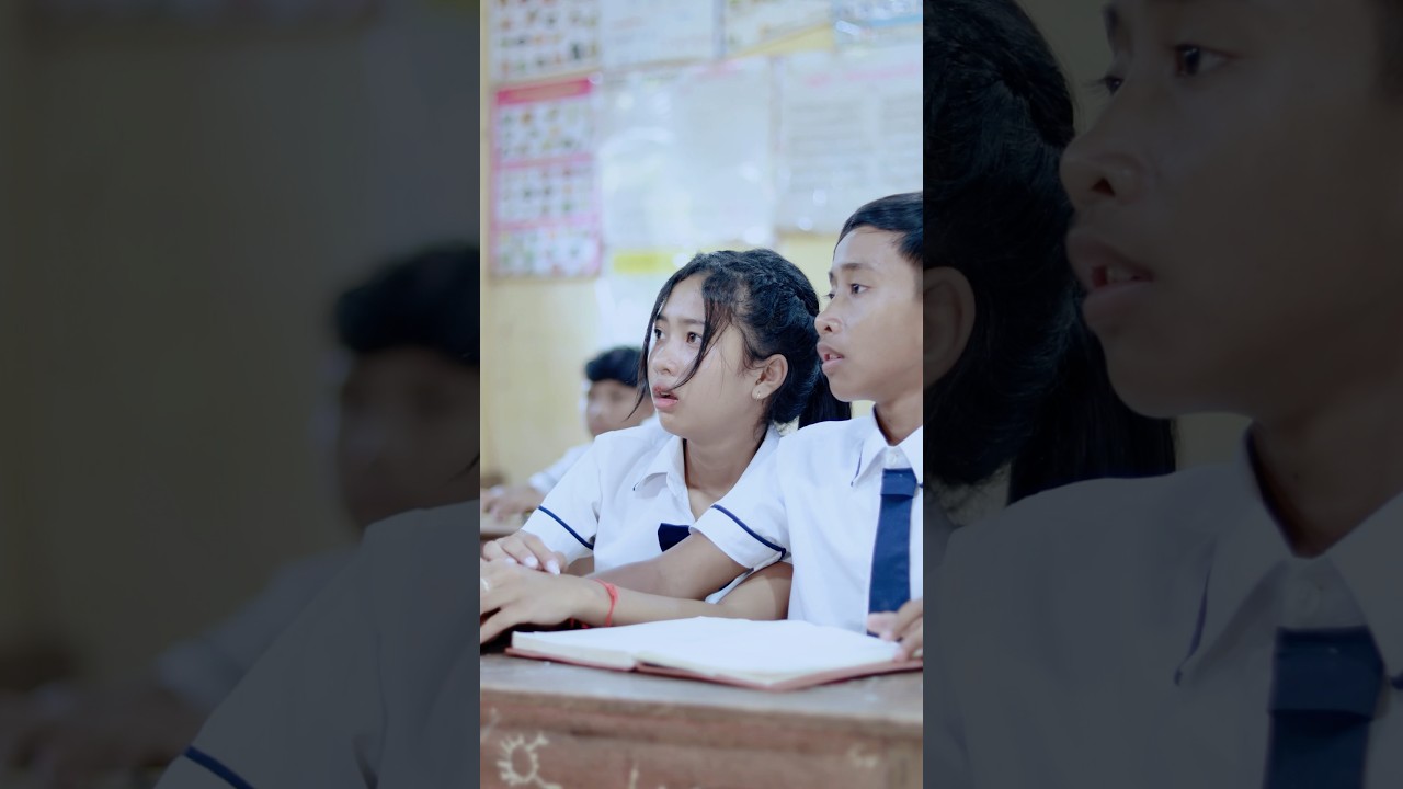 Courageous Boy Protects Girlfriend from Teacher in School Love Story 💕