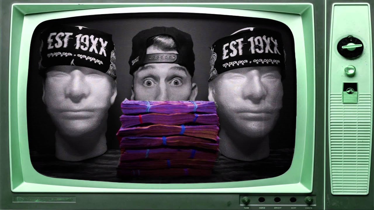 Machine Gun Kelly - Almost (Official Music Video)