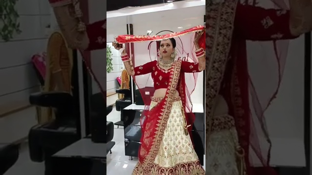 Beautiful Bride in Bright Red Saree πΉ | Stunning Wedding Look #Shorts
