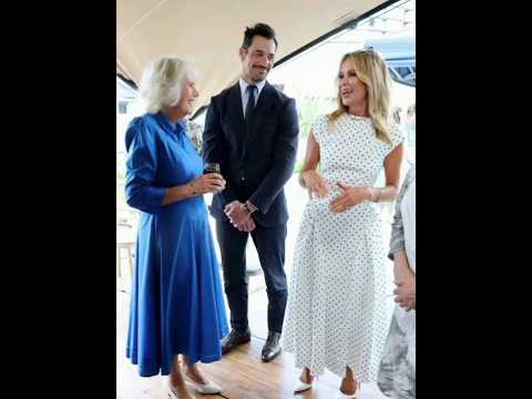 Amanda Holden with the Queen 👑 of engliat the dog 🐩 garden #amanda #queen