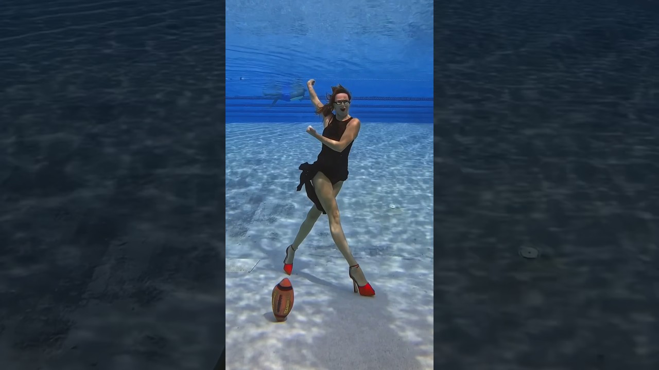 Underwater Dance Fun π