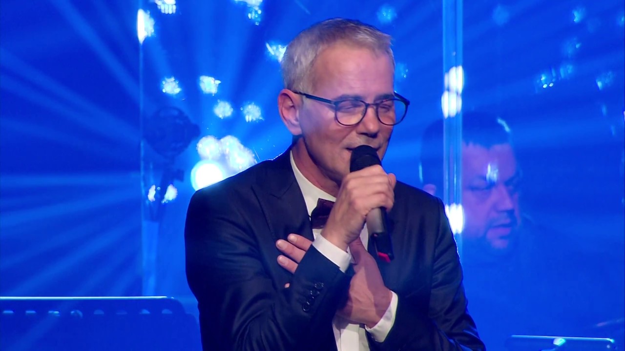 Robert Janowski Live Performance of 'Jej portret' 🎶 (1971 Classic)