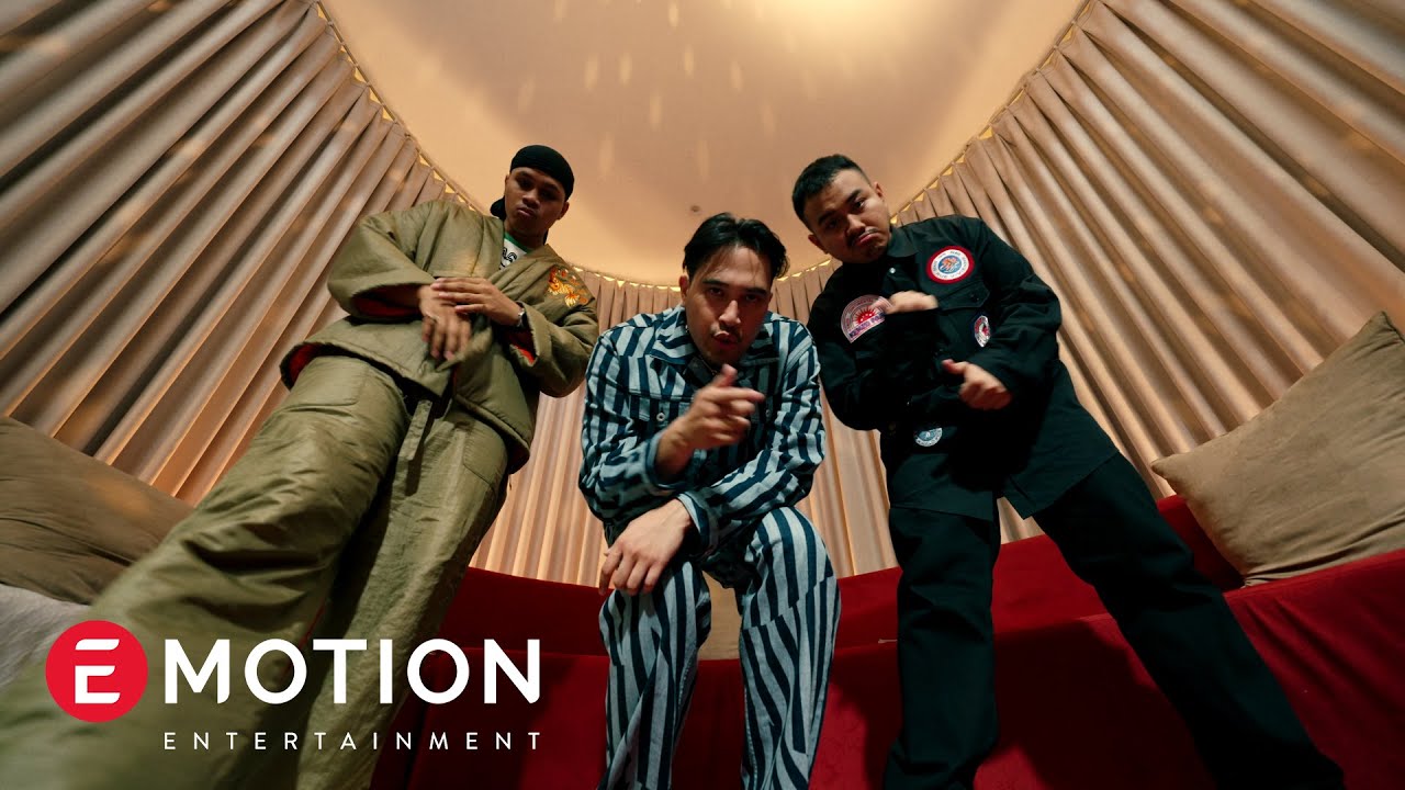 Adrian Khalif - Makan Tuh Cinta (feat. Abraham Kevin, Farrel Hilal) | Official Music Video