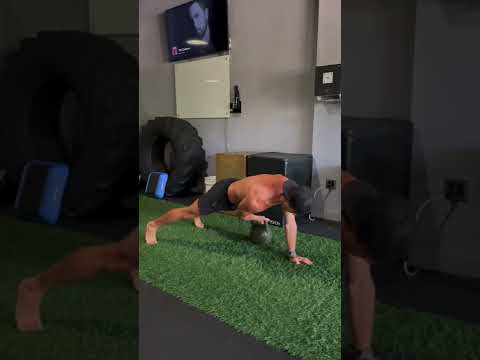 4 Exercise Kettlebell Core Workout