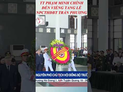 Thủ tướng Phạm Minh Chính dâng hương viếng nguyên PCT Hội đồng Bộ trưởng Trần Phương