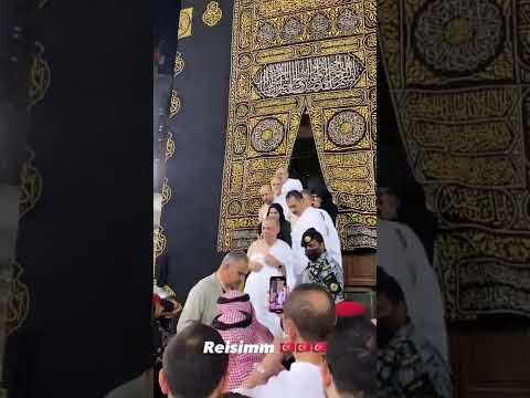 Recep Tayyip Erdoğan Kabe'nin içinde namaz kıldı.