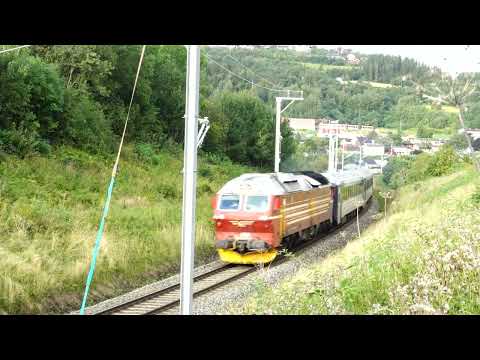 Di  4.655, 26017, 26056, 26044, 21722, 26057 i 471 passerer ved Haugan 04.09.23.