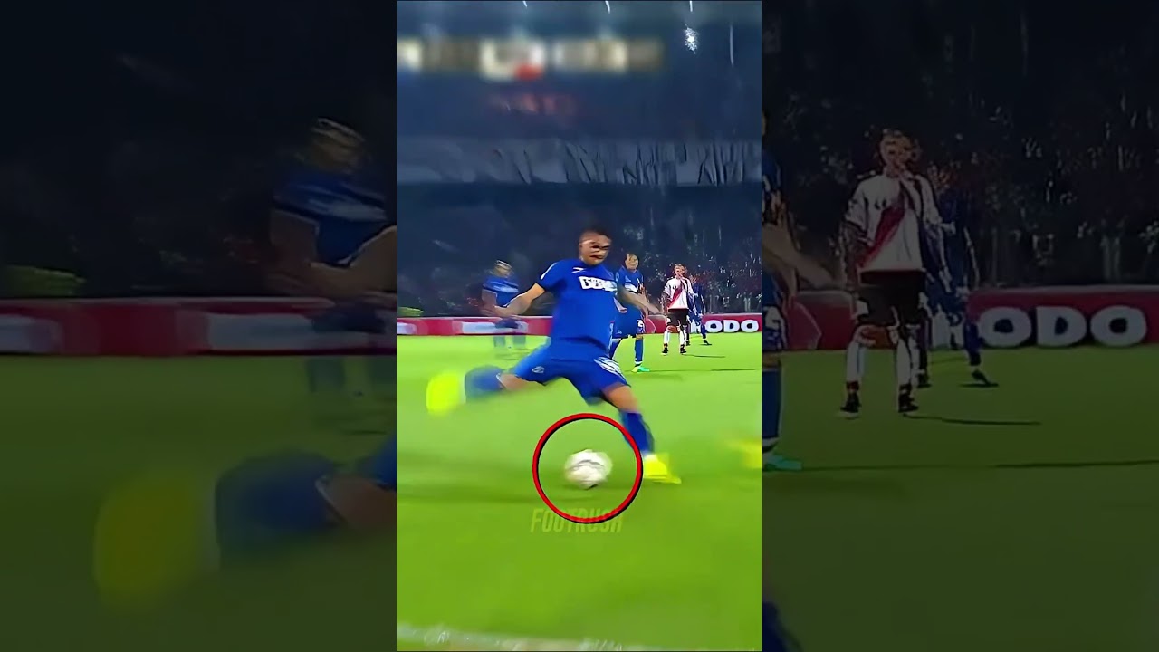 مواجهات مثيرة بين اللاعبين والكورة ⚽