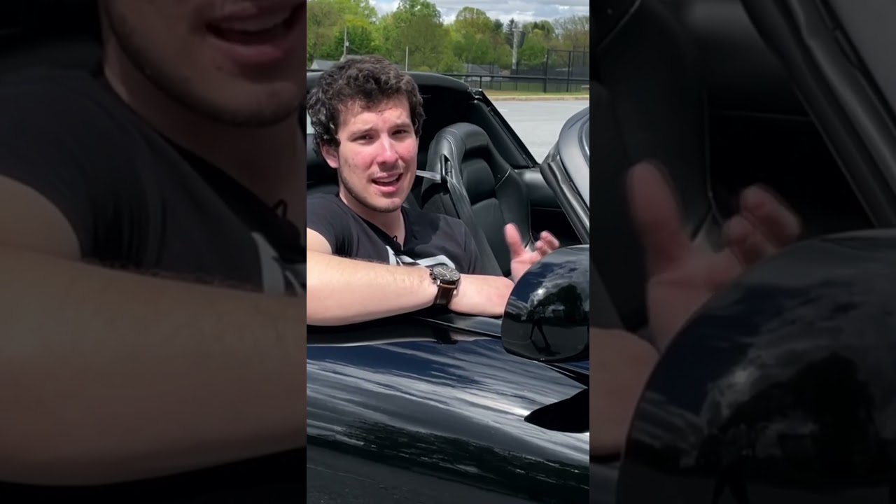 First-Generation Viper: The Most Dangerous Classic 🏎️