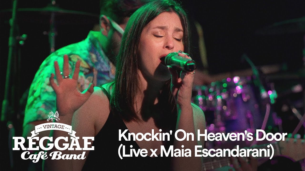 Vintage Reggae Café Band Performs 'Knockin' On Heaven's Door' 🎶