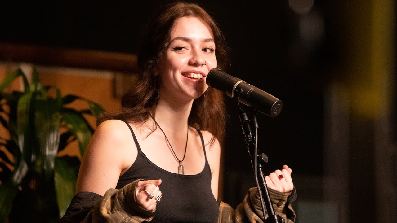 Iris by @googoodolls | Funk Cover ft. Laura Elliott 🎶