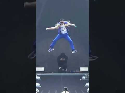 "Exclusive Peek Behind the Scenes of the Iconic Gangnam Style Concert: Secrets Revealed!"