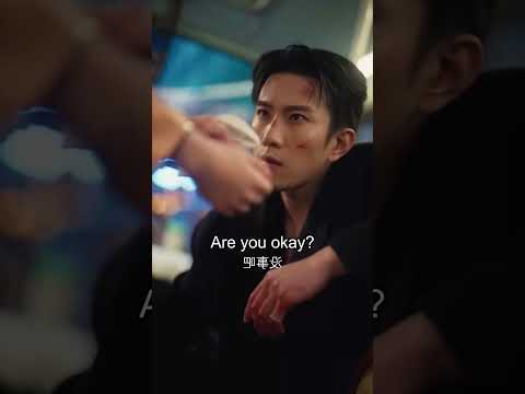 She saved a mafia boss#MafiaBossFellinLovewithBusConductor #shorts #Chinesedrama #cdrama #dramachina