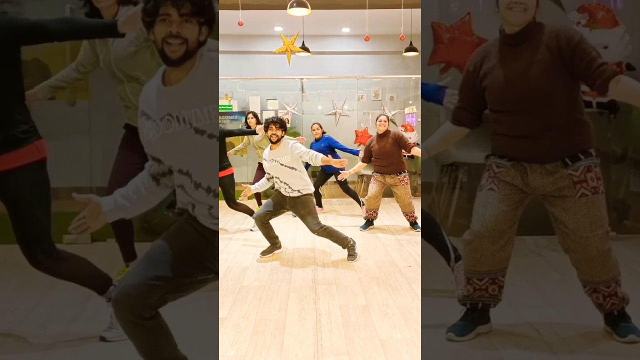 Vicky Kaushal & Kiara Advani's Trending Dance π