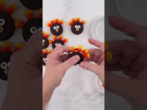 Make Adorable Turkey Cookies with Oreos and Candy!