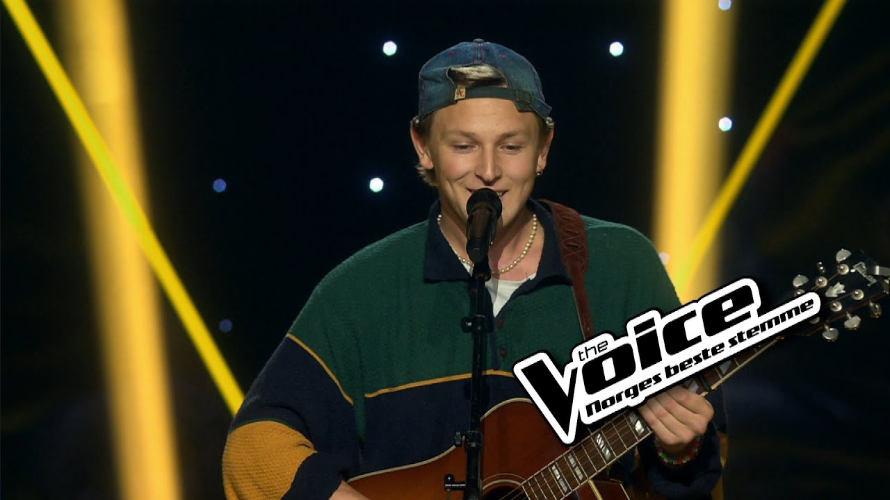 Jørgen Dahl Moe Performs 'Dancing In the Dark' | The Voice Norway Blind Auditions