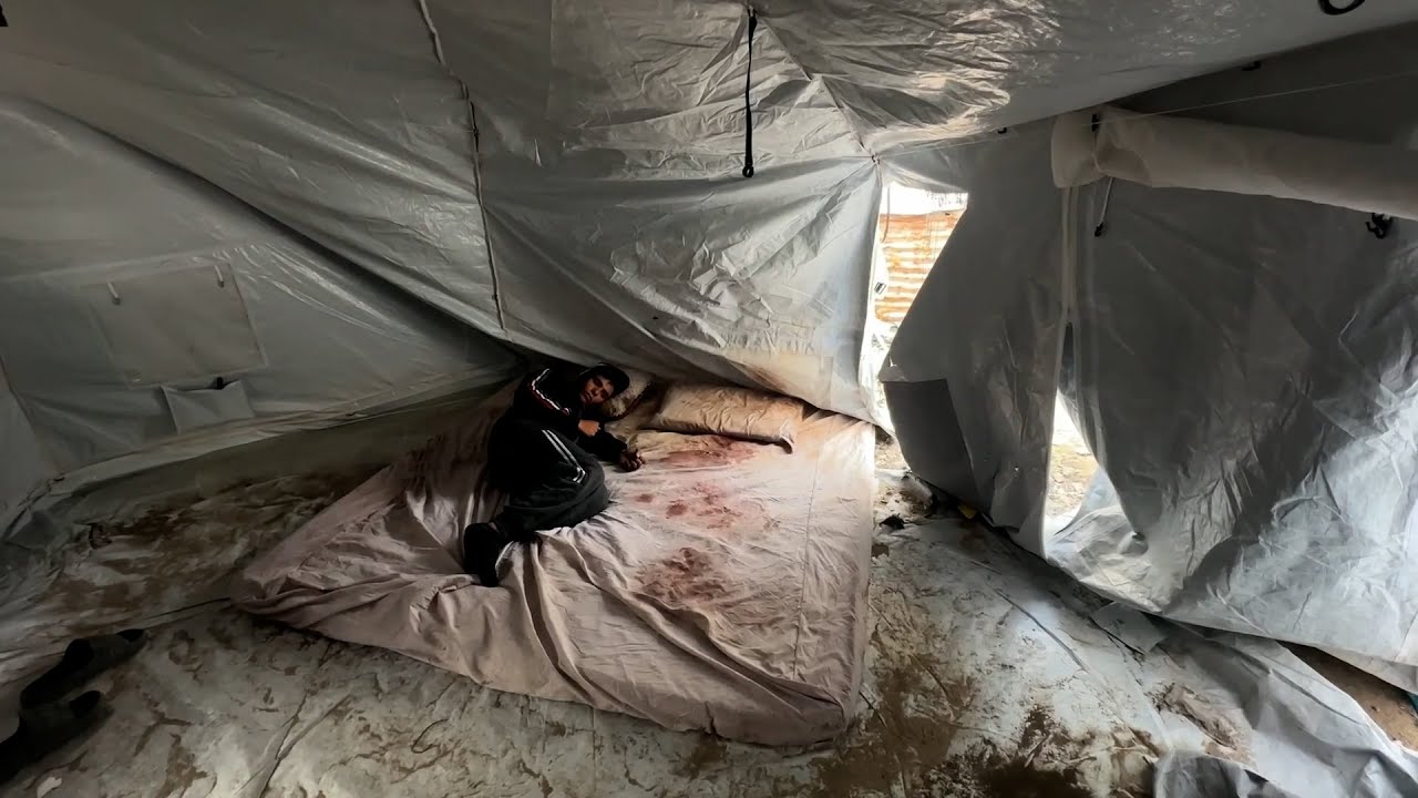 عريس غزة أحمد يواجه حزنًا بعد زفاف قصير 😢