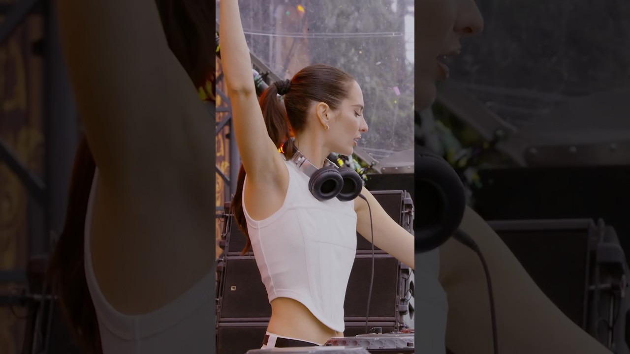 Relive the Epic Moment from Tomorrowland Music Festival 🎶