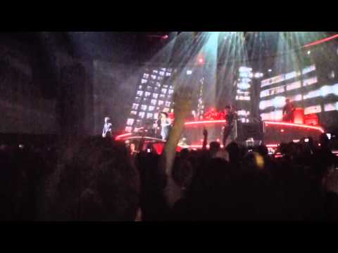 "black city parade"indochine gayant expo douai 27/03/14 HD.video perso!!AW