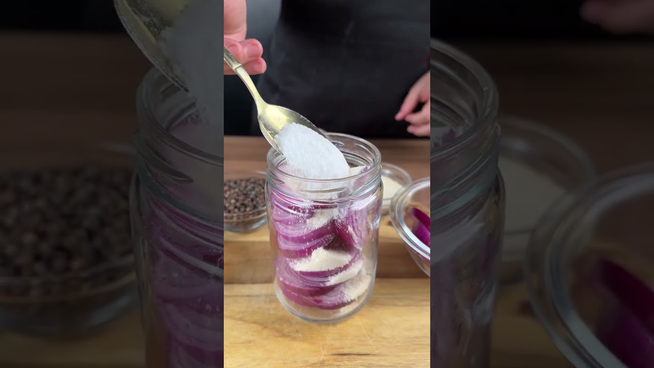 Easy Pickled Onions Recipe 🧅