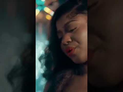 #wallyballagoseck  feat  mia guisse &amadeus