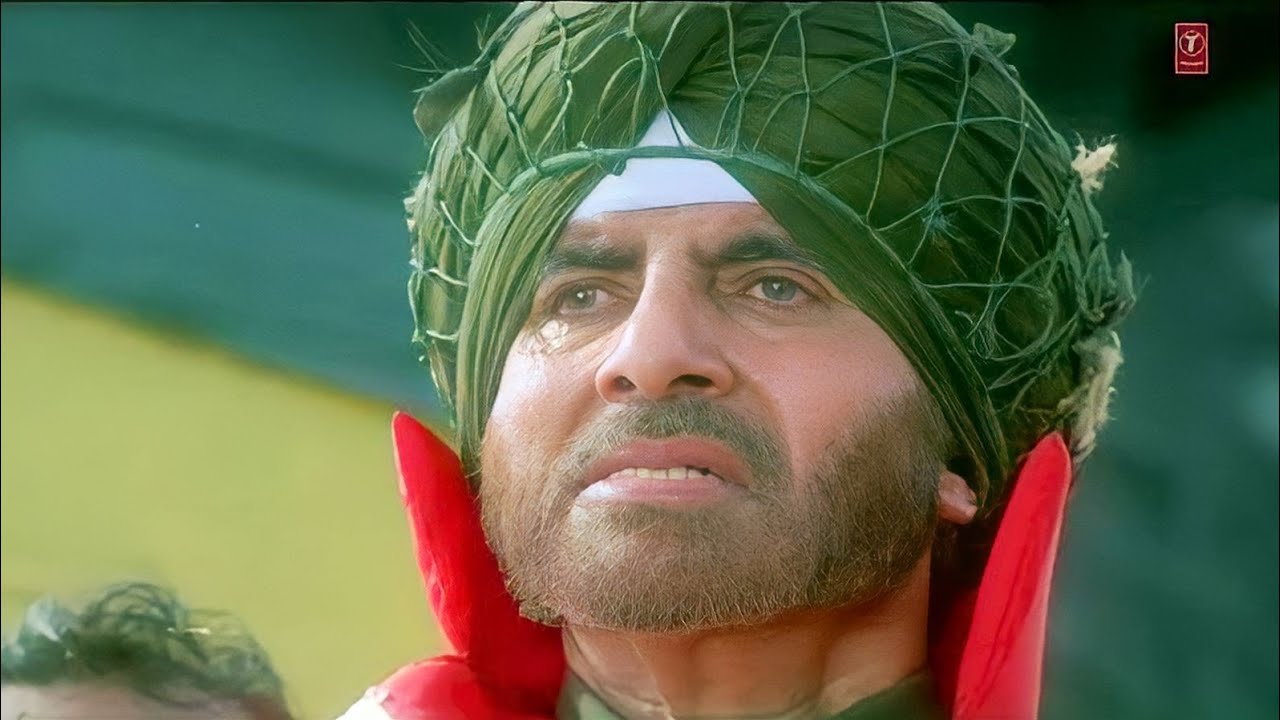 Ab Tumhare Hawale Watan • Desh Bhakti Song Featuring Amitabh Bachchan and Cast