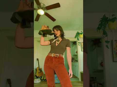 1970's look today (sydtrip) #fashion #outfit #retro #vintage #70s