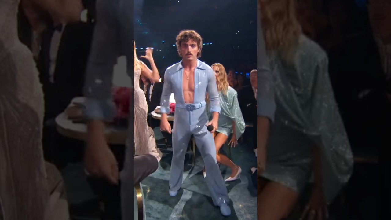 Benson Boone Performs Live at the Grammys 🎶