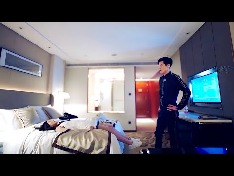 بنت كيوته بتشتغل مضيفه طيران وبتقرب من شاب غني علشان تاخد منه فلوس تعالج والدتها ملخص مسلسل