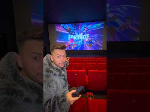 Je joue à Fortnite au Cinéma 😱😍