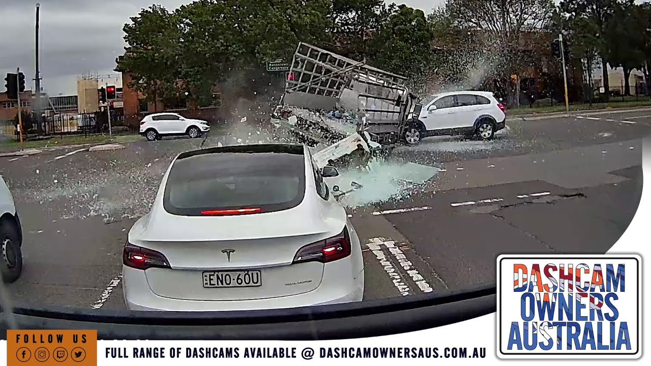 Australian Car Crash & Dash Cam Compilation 41 🚗