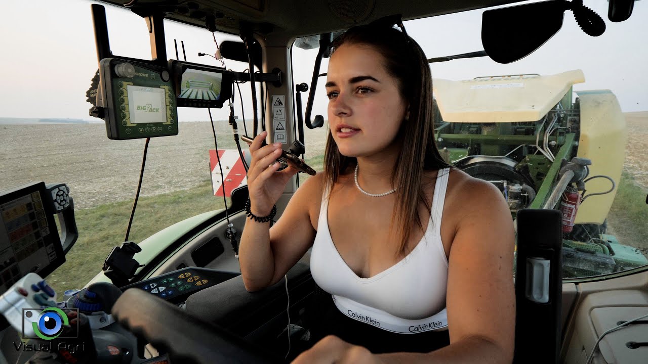 Pressage de luzerne avec Team Ovipaille 🌾 Part 2