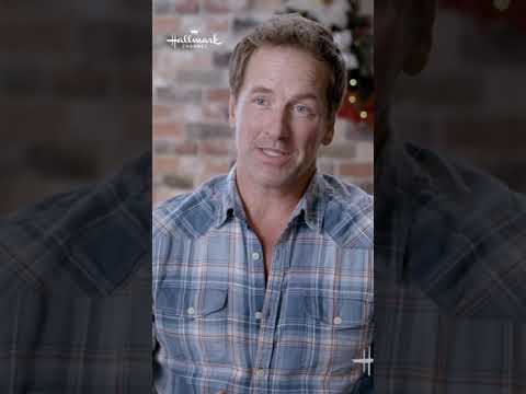 Who Always Appears in Paul Greene's Christmas Movies? - Hallmark Channel