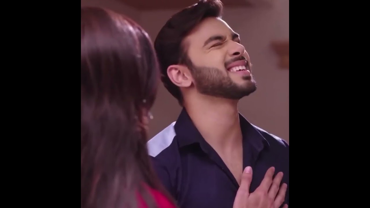 Boy Falls for Girl After Getting Slapped 💖