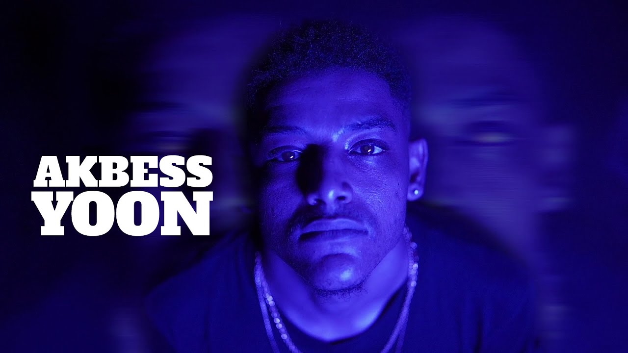 Akbess - YOON (Clip Officiel) | Premier Album 'SDF' 🎶