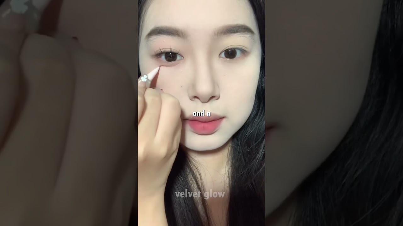 Korean Makeup 101: The Easy Guide to Achieve a Soft & Stunning Look