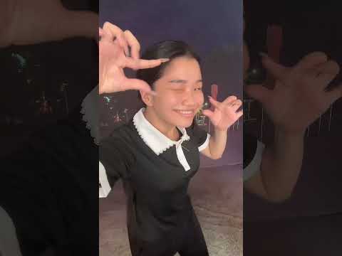 Birds Sway ASMR Finger Choreography Relaxing Singing Dance Video Fengbao's Creative Expression