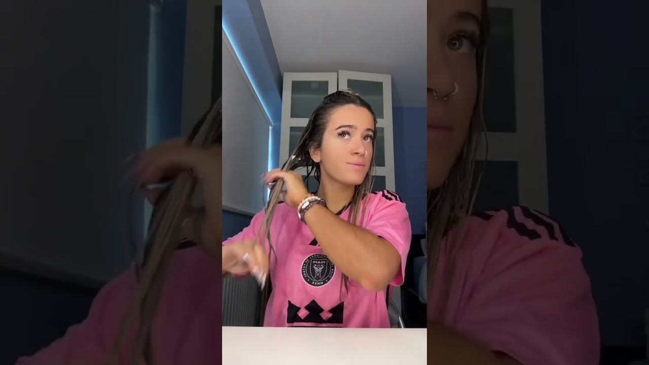 The girls that get it get it 💅 #curlyhairroutine #curlyroutine #curlyhairtips #shorts #curlyhair